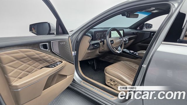 Kia K8 2.5 Gasoline 2WD Signature 2023 — фото 10