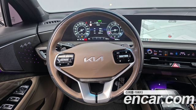 Kia K8 2.5 Gasoline 2WD Signature 2023 — фото 17