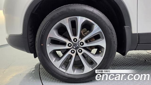 Kia Sorento R Diesel 2.0 2WD TLX Special 2013 — фото 5