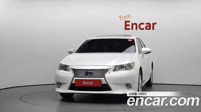 Lexus ES300h Supreme XV60 2015 — фото 3