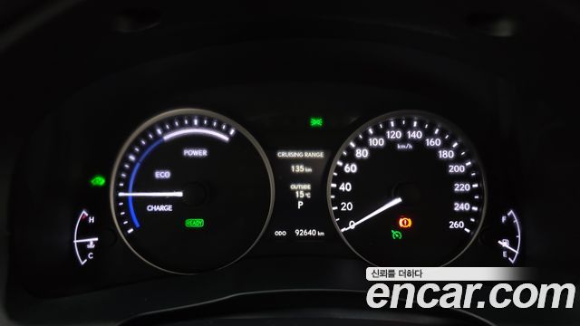 Lexus ES300h Supreme XV60 2015 — фото 8