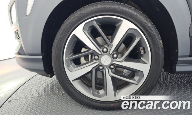 Hyundai Kona Diesel 1.6 2WD Premium 2019 — фото 5
