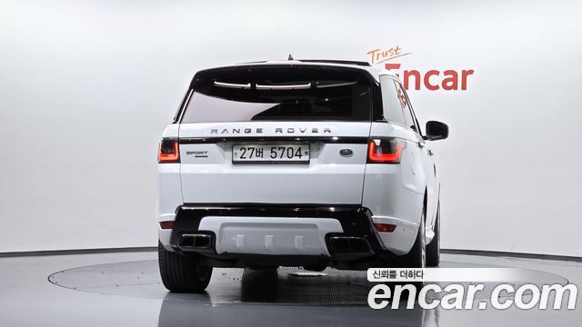 Land Rover Range Rover Sport (II) 3.0 SDV6 HSE Dynamic 2018 — фото 4