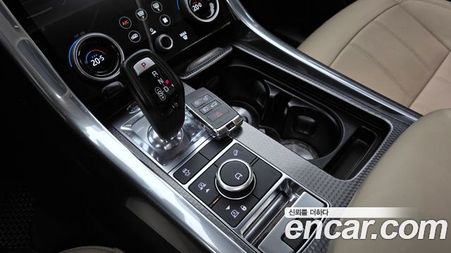 Land Rover Range Rover Sport (II) 3.0 SDV6 HSE Dynamic 2018 — фото 9