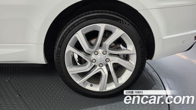 Land Rover Range Rover Sport (II) 3.0 SDV6 HSE Dynamic 2018 — фото 21