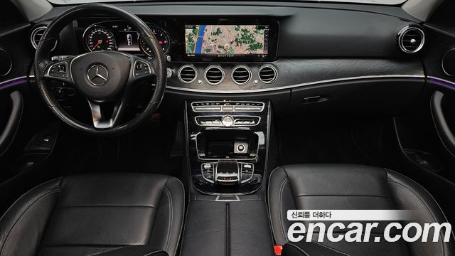 Mercedes-Benz E-Class (W213) E220d 4MATIC Avantgarde 2018 — фото 7