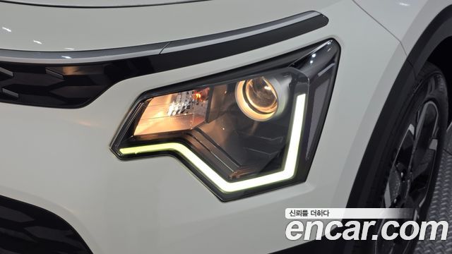 Kia Niro EV Air 2023 — фото 22