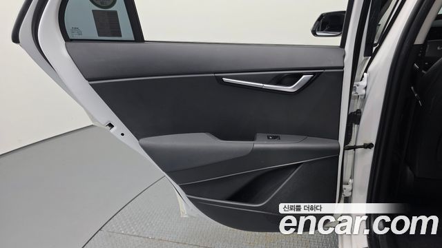 Kia Niro EV Air 2023 — фото 25