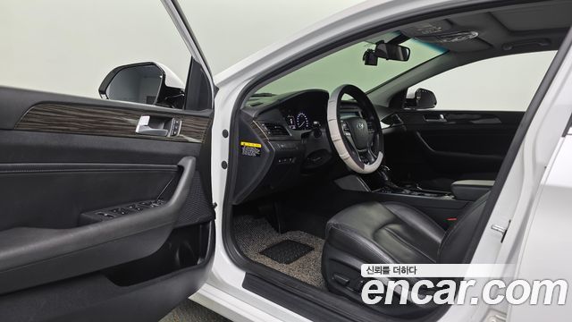 Hyundai Sonata (LF) LPI Modern(Handicapped) 2015 — фото 10