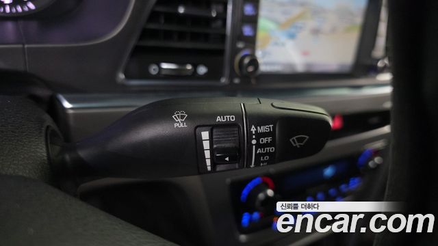 Hyundai Sonata (LF) LPI Modern(Handicapped) 2015 — фото 33