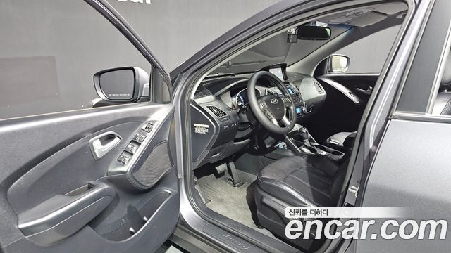Hyundai Tucson ix Diesel(e-VGT) 2WD Smart special 2014 — фото 10