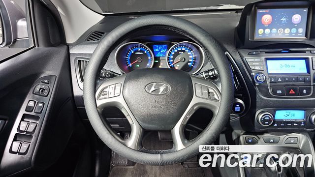 Hyundai Tucson ix Diesel(e-VGT) 2WD Smart special 2014 — фото 13