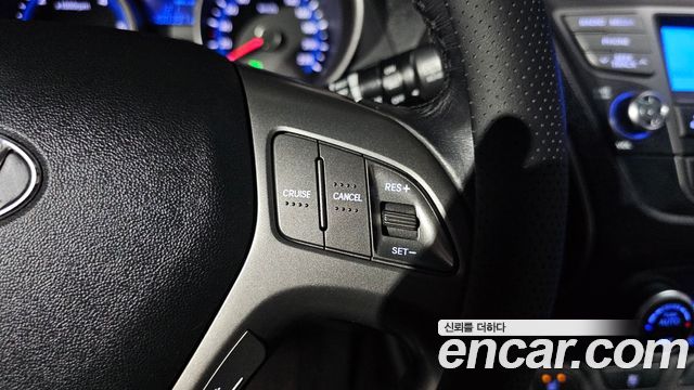 Hyundai Tucson ix Diesel(e-VGT) 2WD Smart special 2014 — фото 18