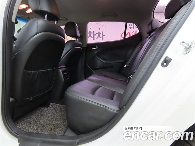 Kia K5 Luxury Trendy 2015 — фото 6