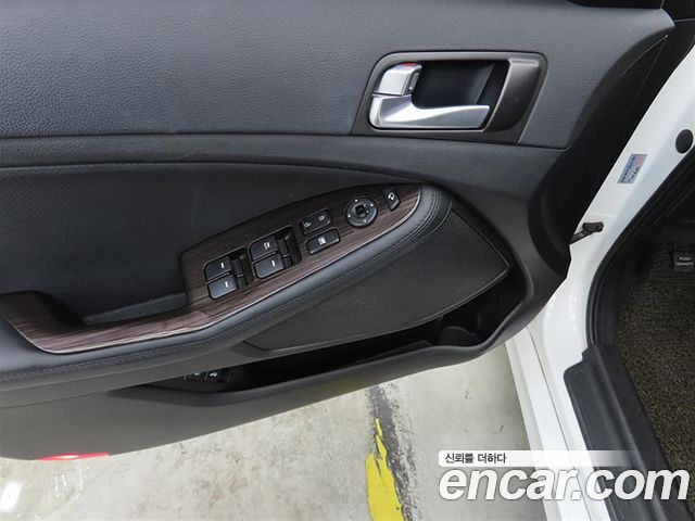 Kia K5 Luxury Trendy 2015 — фото 17