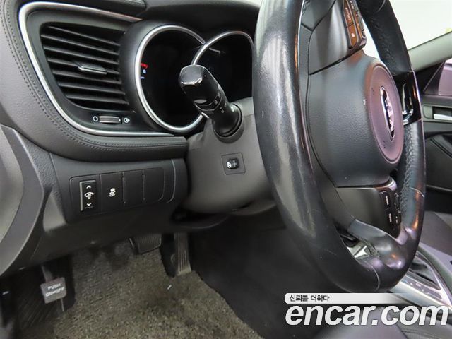 Kia K5 Luxury Trendy 2015 — фото 18