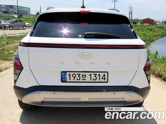 Hyundai Kona (SX2) Gasoline 1.6 Turbo 2WD Inspiration 2023 — фото 4