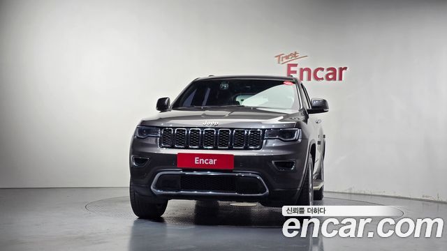 Jeep Grand Cherokee 3.6 Limited WK2 2017 — фото 3