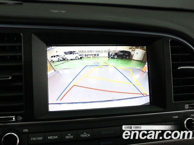 Hyundai Avante (AD) 1.6 GDI Smart Special 2016 — фото 15