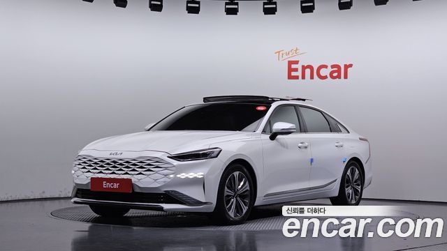 Kia K8 Hybrid Noblesse