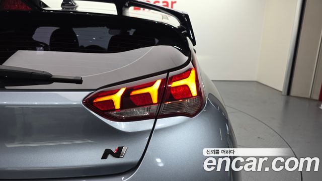 Hyundai Veloster (JS) 2.0 N 2019 — фото 29
