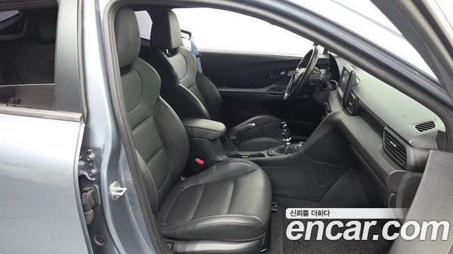 Hyundai Veloster (JS) 2.0 N 2019 — фото 32