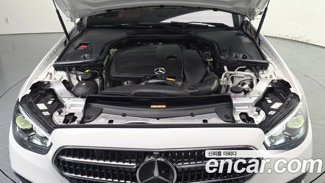 Mercedes-Benz E-Class (W213) E350 4MATIC Avantgarde 2022 — фото 6