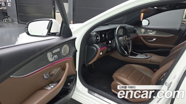 Mercedes-Benz E-Class (W213) E350 4MATIC Avantgarde 2022 — фото 10