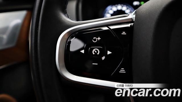 Volvo XC90 (II) D5 Inscription 2018 — фото 16