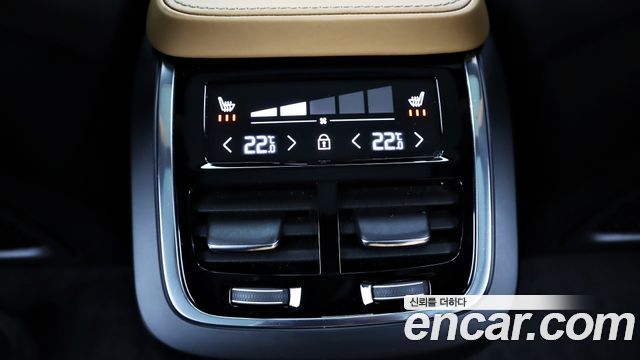 Volvo XC90 (II) D5 Inscription 2018 — фото 23
