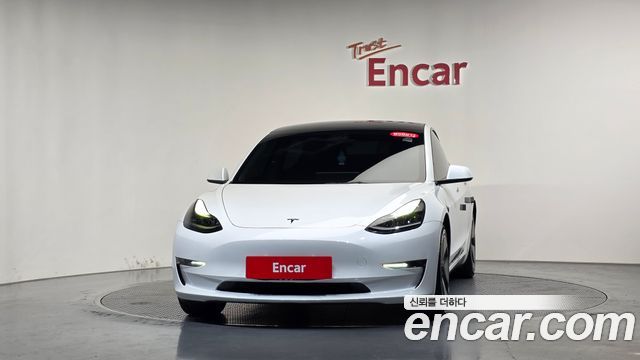 Tesla Model 3 Long Range AWD 2022 — фото 2