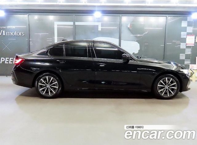 BMW 3 Series (G20) 320i 2024 — фото 3
