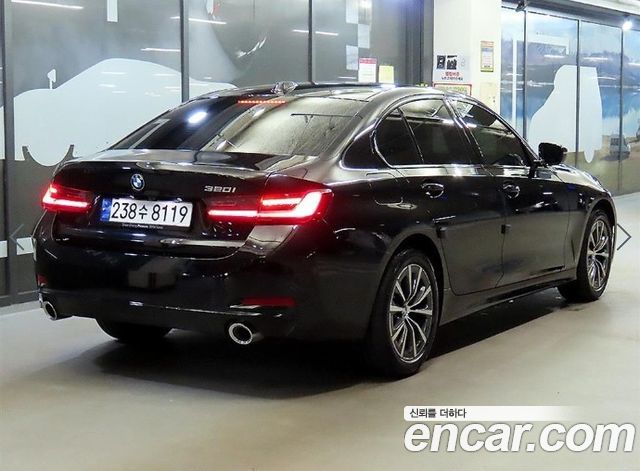 BMW 3 Series (G20) 320i 2024 — фото 4