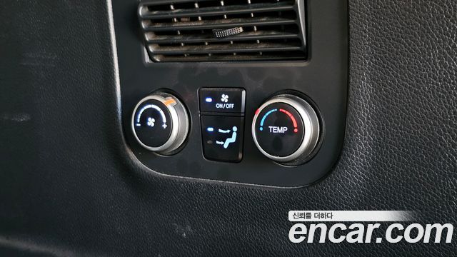Hyundai Maxcruise Gas 3.3 4WD Prestige 2017 — фото 19