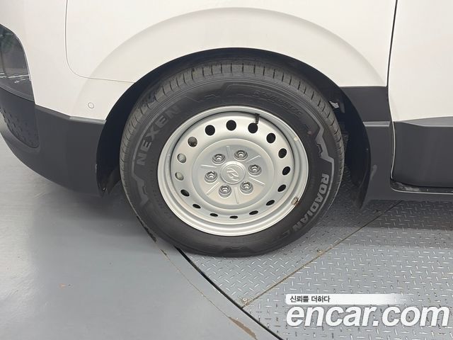 Hyundai ST1 Cargo Premium 2025 — фото 6