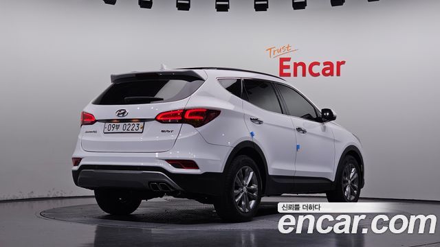 Hyundai Santa Fe The Prime Diesel 2.0 2WD Premium 2017 — фото 2