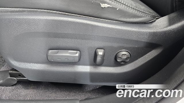 Hyundai Santa Fe The Prime Diesel 2.0 2WD Premium 2017 — фото 31