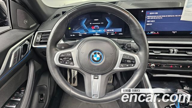 BMW i4 eDrive40 M Sports Pro 2023 — фото 13