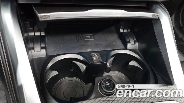 BMW i4 eDrive40 M Sports Pro 2023 — фото 15