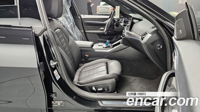 BMW i4 eDrive40 M Sports Pro 2023 — фото 26