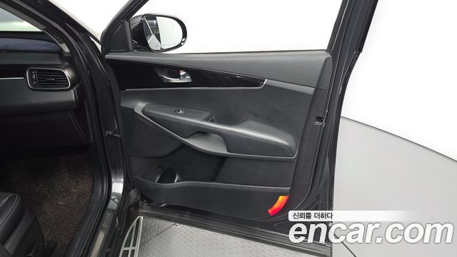 Kia Sorento Diesel 2.2 2WD Noblesse Special 2018 — фото 24