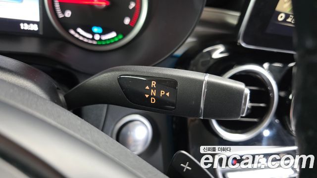 Mercedes-Benz GLC-Class (X253) GLC350e 4MATIC 2019 — фото 9