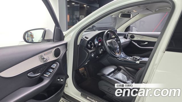 Mercedes-Benz GLC-Class (X253) GLC350e 4MATIC 2019 — фото 10