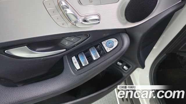 Mercedes-Benz GLC-Class (X253) GLC350e 4MATIC 2019 — фото 17