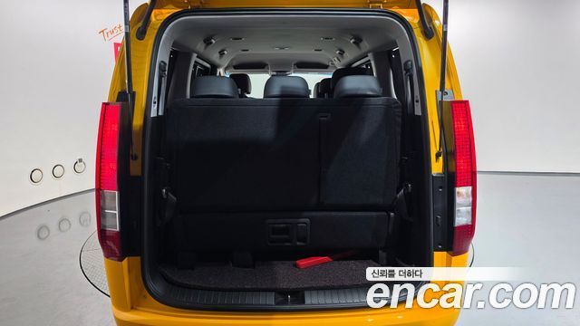 Hyundai Staria L3.5  Kinder Safety Car 11-Seater 2025 — фото 20