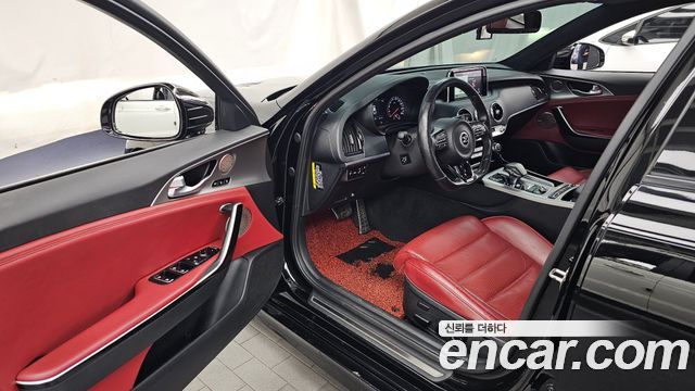 Kia Stinger 3.3 Turbo AWD GT 2018 — фото 10