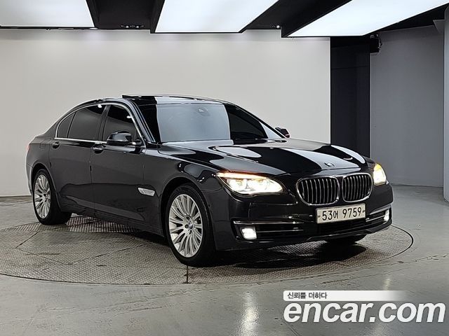 BMW 7 Series (F01) 740Li 2014 — фото 2