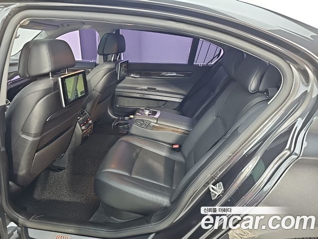 BMW 7 Series (F01) 740Li 2014 — фото 15