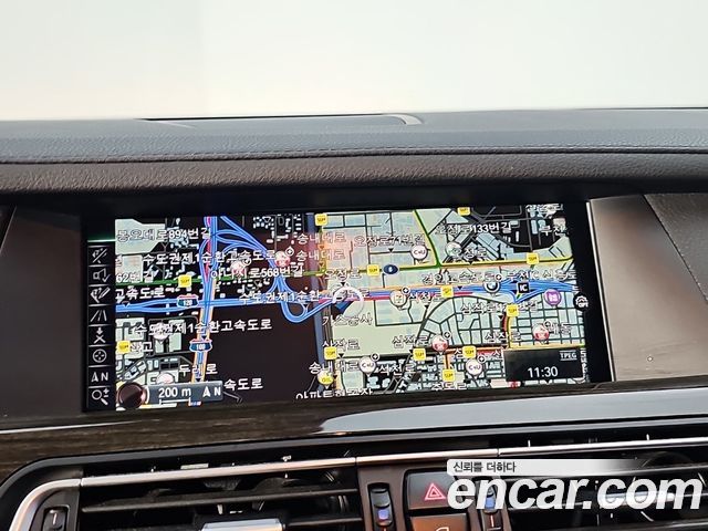 BMW 7 Series (F01) 740Li 2014 — фото 17