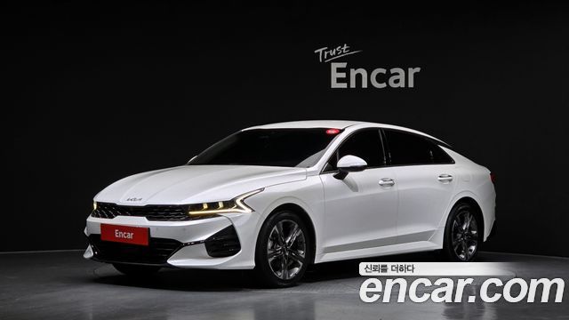 Kia K5 (III) 2.0 Noblesse 2023 — фото 1